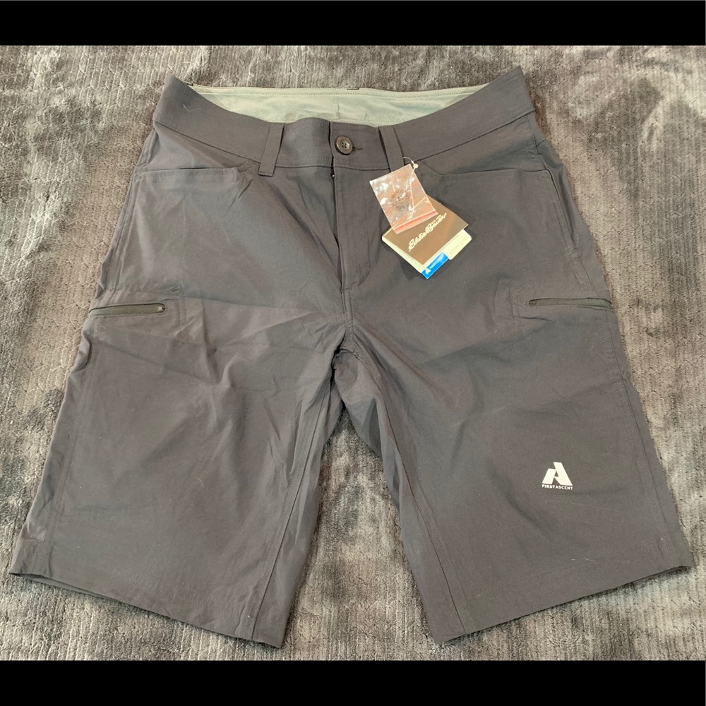 Eddie Bauer FIRSTASCENT STORMREPEL